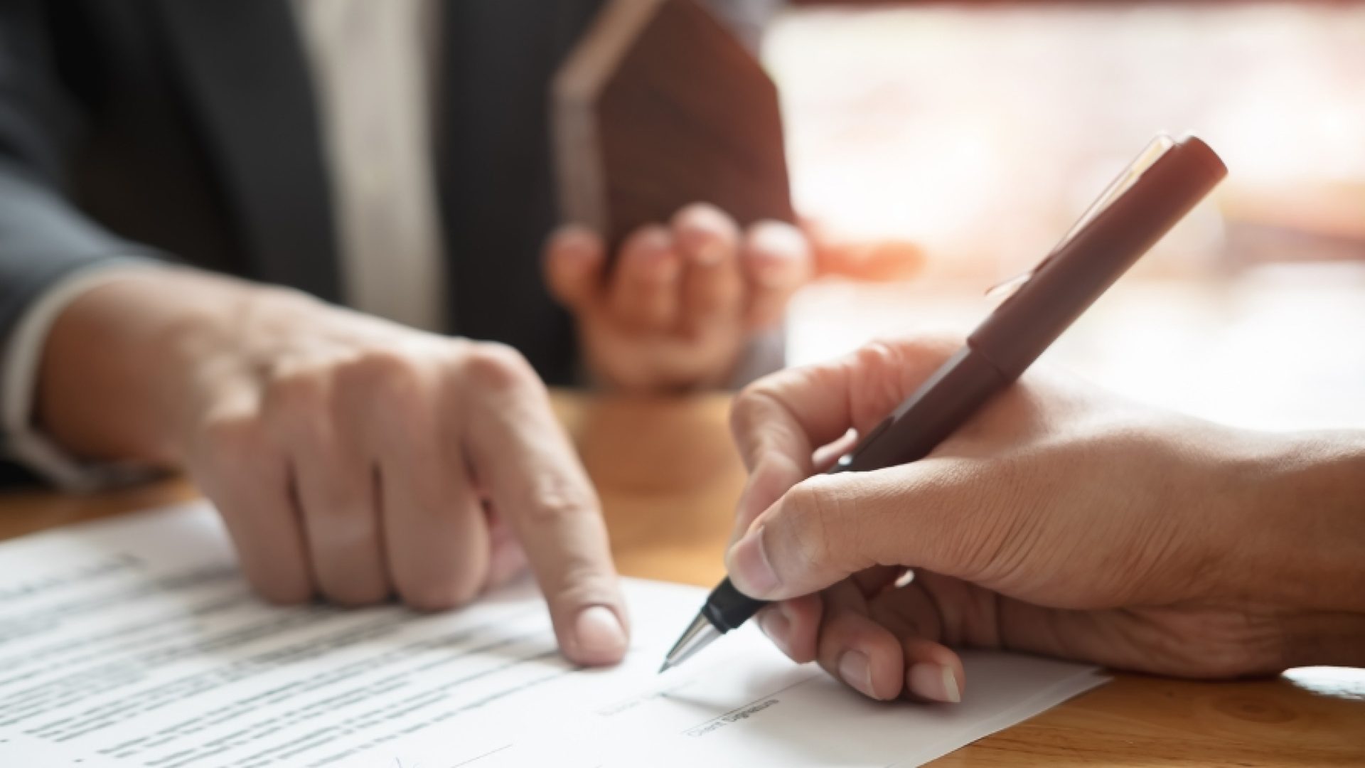 contratar um plano de saúde